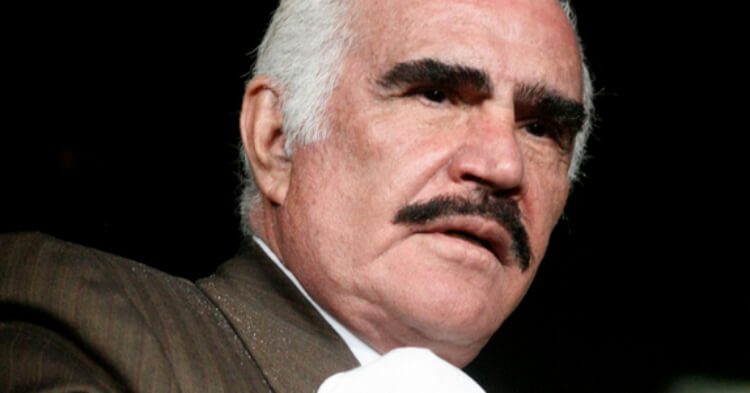 Vicente-Fernández caballos miniatura criticas