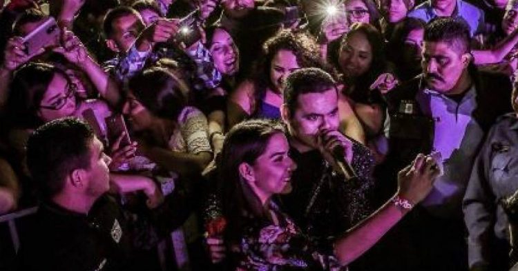 enigma norteno en concierto