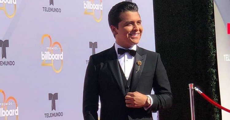 cristian nodal empresario productor
