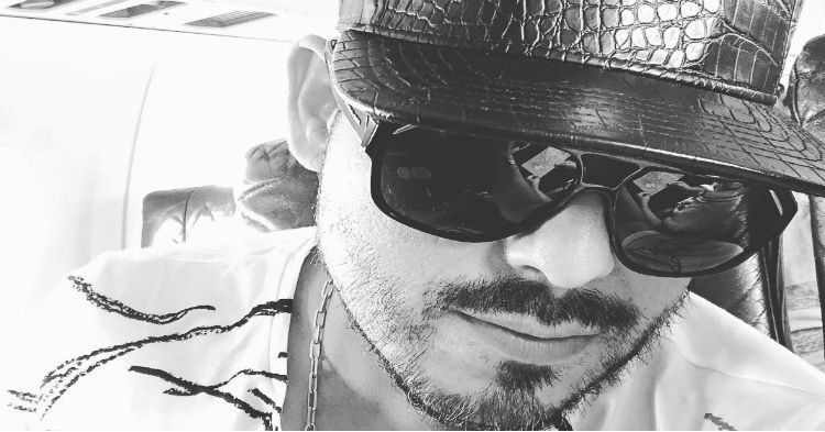 Espinoza paz se encuentra de luto