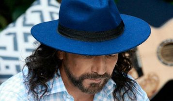 Marco Antonio Solis lanza nueva version de "Te Necesito"