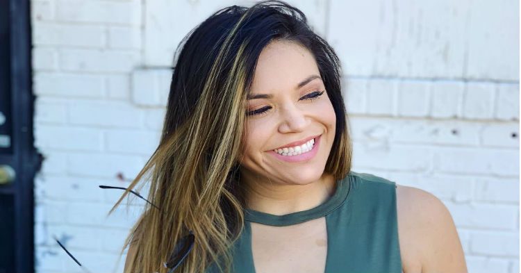 Jacquie Rivera hija de la Diva de la Banda se lanza al estrellato