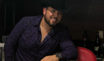 Roberto Tapia sufre atentado en Michoacán