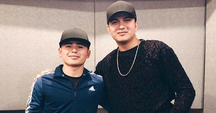 Ulises Chaidez Y Jose Manuel López Graban Dueto Del Sencillo, Los Del Imperio Mexicano