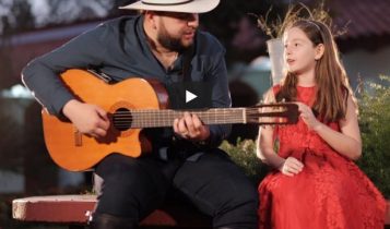 Video oficial de ENCANTADORA