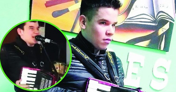 El Cachorro De Reynosa Es El Líder De Un Grupo Norteño De Invidentes