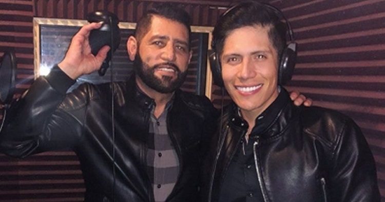 Fernando Corona grabó la canción Como a una reina a dueto con Pancho Barraza hace un año en Phoenix