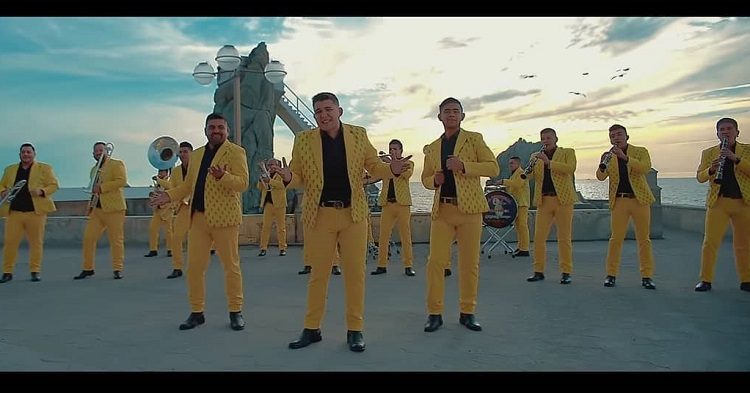 La Original Banda El Limón Lanza Tema Promocional “Algo Oficial”