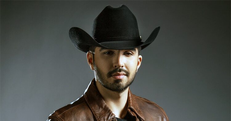 Biografía de Joss Favela: El lujo de Sinaloa