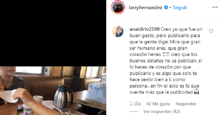 Críticas a Larry Hernández por su gesto con la mesera en un restaurante IHOP
