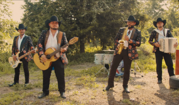 La Fiera de Ojinaga lanza videoclip de su más reciente sencillo “Cuento las horas”