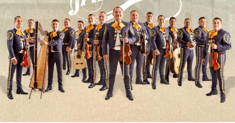 Mariachi_estrella_de_México