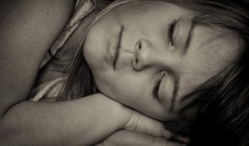 Niña durmiendo