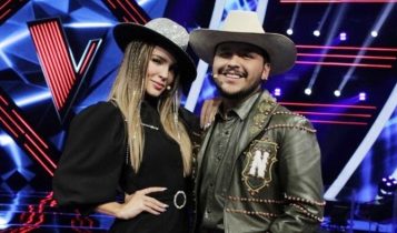 Nodal y Belinda en La Voz
