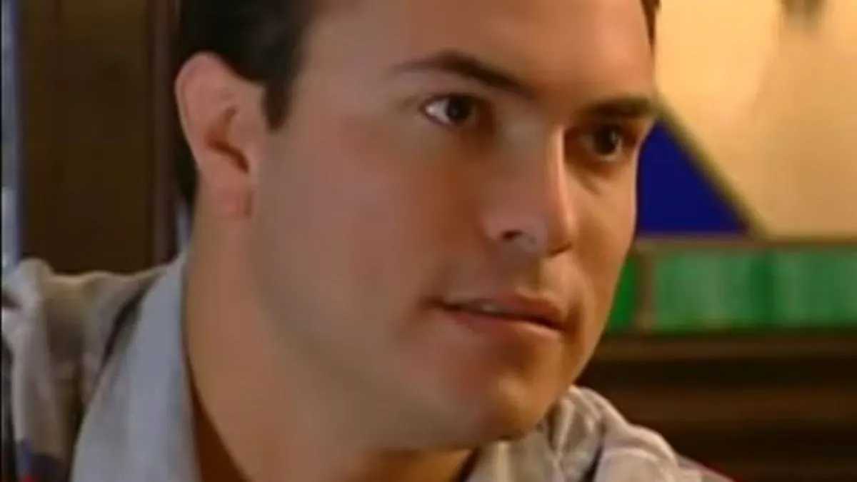 Galán de Telenovelas Abandona la Fama para Emprender Negocio de Tamales ...